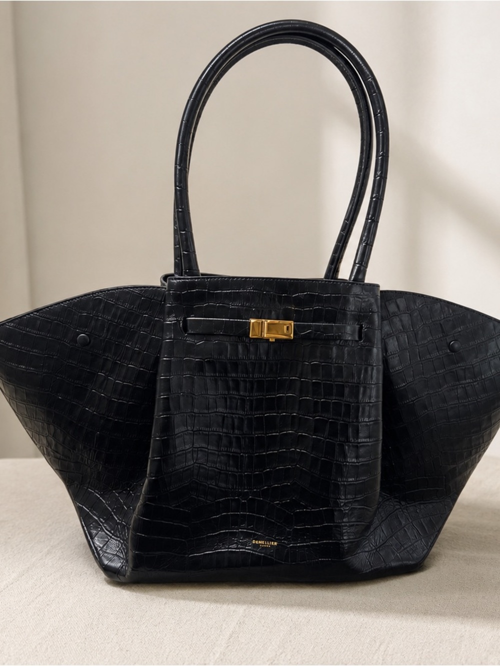 DeMellier Black Croc-Embossed Tote with Gold Accent NWOT - Picture 2 of 4
